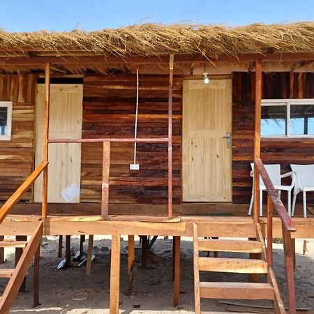 Bosofet Beach And Creek Lodge Sanyang Buitenkant foto