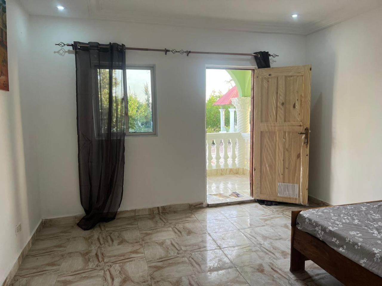 Bosofet Beach And Creek Lodge Sanyang Buitenkant foto